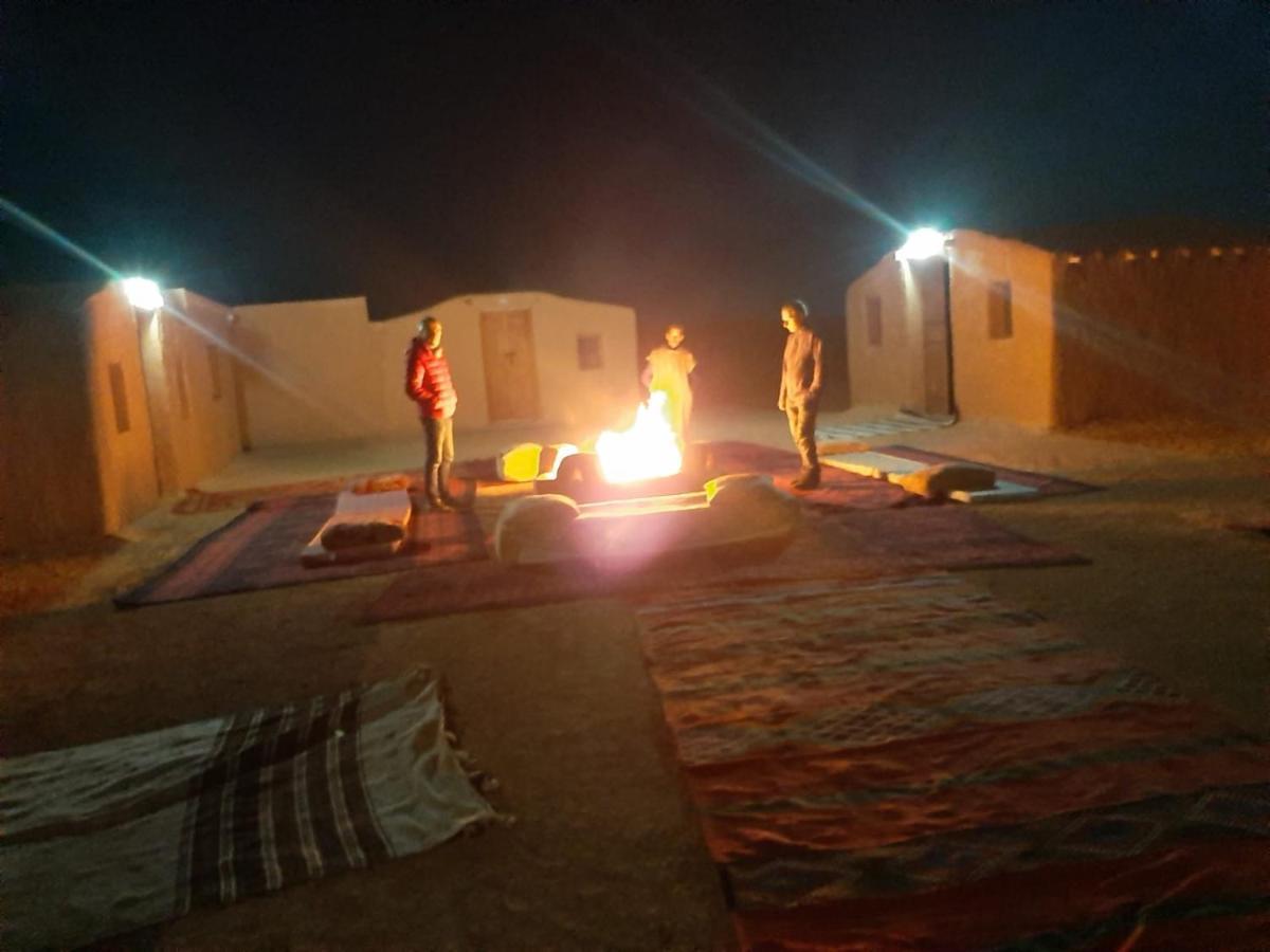 מלון זאגורה Sahara Peace Camp מראה חיצוני תמונה