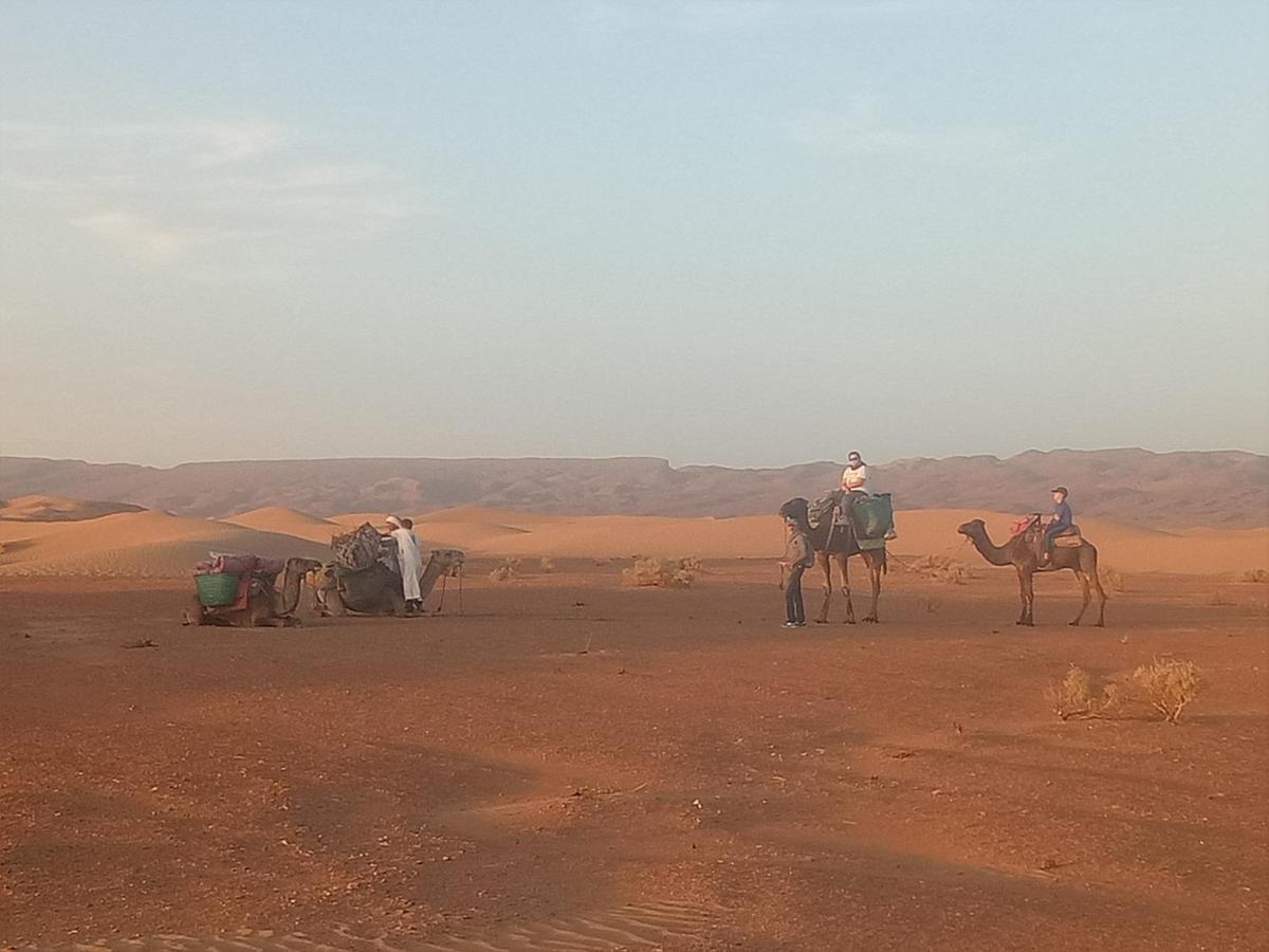 מלון זאגורה Sahara Peace Camp מראה חיצוני תמונה